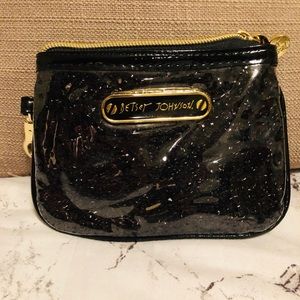 Betsey Johnson coin purse/card holder. black.